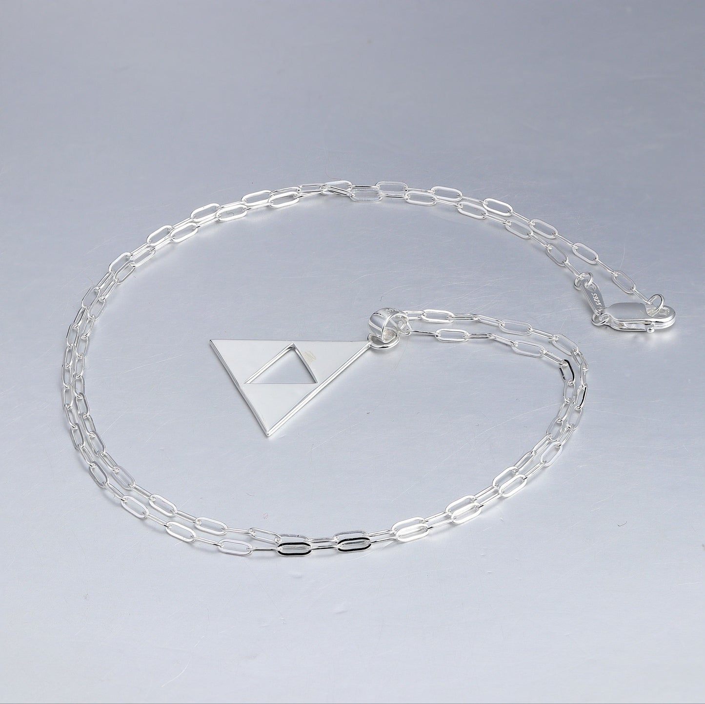 Cadena de Plata Quest